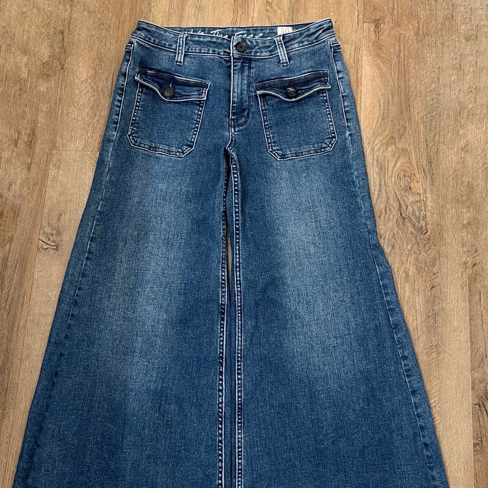 Free People We The Free Wide Leg Jeans Low Rise Raw Hem Front Patch Pockets 30 R - Picture 3 of 11